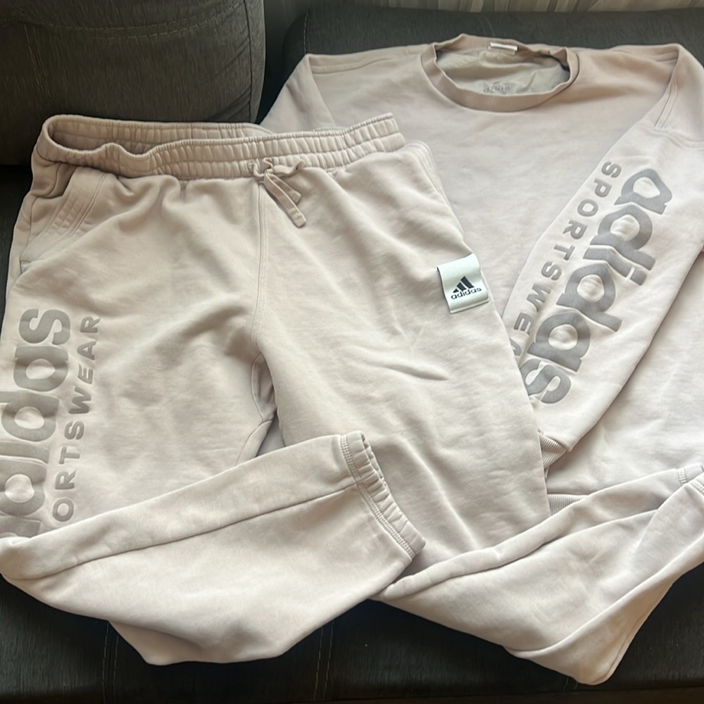 Adidas Sportswear Matching Sweatsuit. Dusty Pink Oversized
